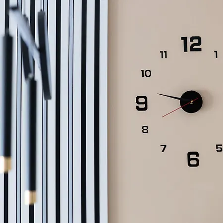 Srebrzynska Klimatyzowane Blisko Manufaktury Parking W Garazu By Renters Prestige לודז'