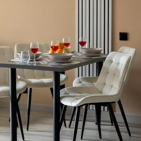 Srebrzyńska Klimatyzowane Blisko Manufaktury Parking W Garażu By Renters Prestige Łódź