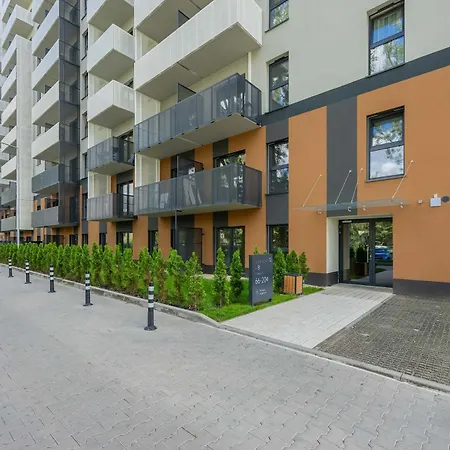 דירה Srebrzynska Klimatyzowane Blisko Manufaktury Parking W Garazu By Renters Prestige