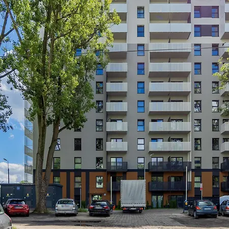דירה Srebrzynska Klimatyzowane Blisko Manufaktury Parking W Garazu By Renters Prestige