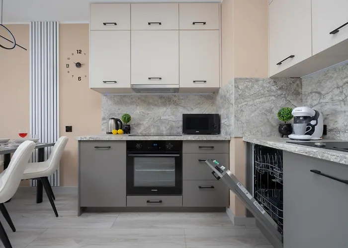 Srebrzynska Klimatyzowane Blisko Manufaktury Parking W Garazu By Renters Prestige דירה