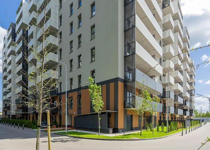 Srebrzynska Klimatyzowane Blisko Manufaktury Parking W Garazu By Renters Prestige לודז'