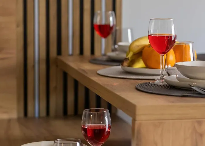 Srebrzynska Klimatyzowane Blisko Manufaktury Parking W Garazu By Renters Prestige 아파트 우치